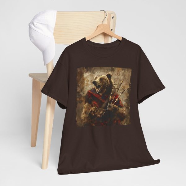 Grizzly Bear Playing the Bagpipes T-Shirt