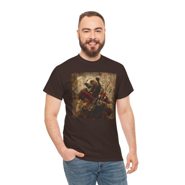 Grizzly Bear Playing the Bagpipes T-Shirt