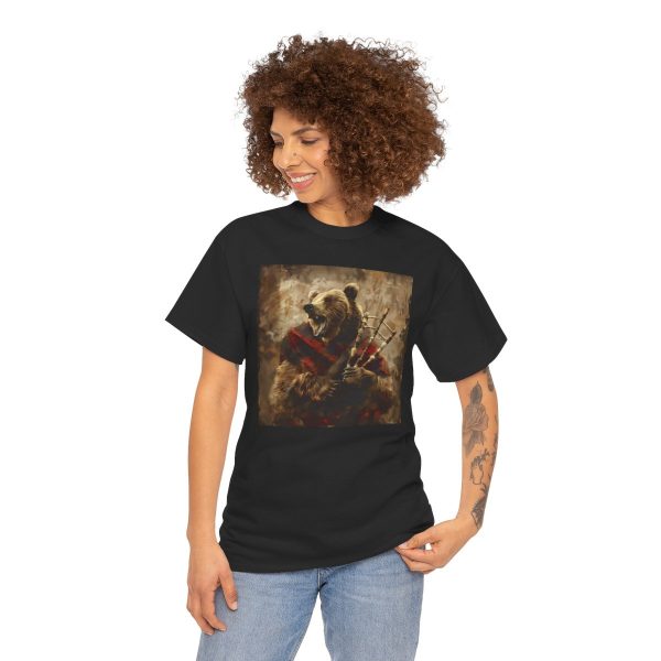 Grizzly Bear Playing the Bagpipes T-Shirt