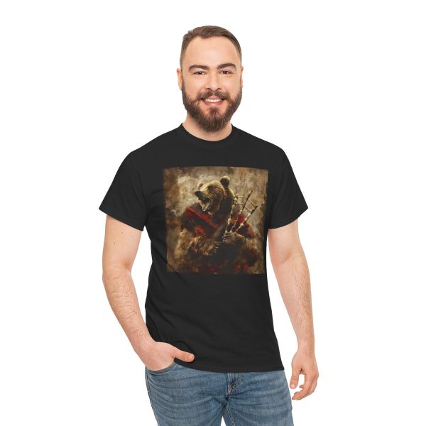 Grizzly Bear Playing the Bagpipes T-Shirt