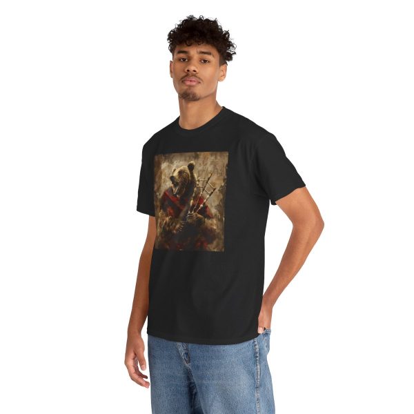 Grizzly Bear Playing the Bagpipes T-Shirt