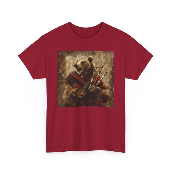 Grizzly Bear Playing the Bagpipes T-Shirt