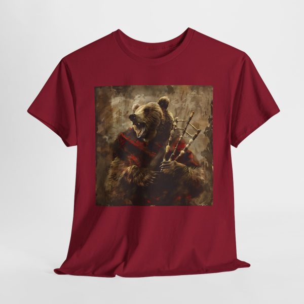 Grizzly Bear Playing the Bagpipes T-Shirt