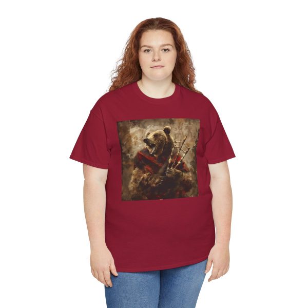 Grizzly Bear Playing the Bagpipes T-Shirt