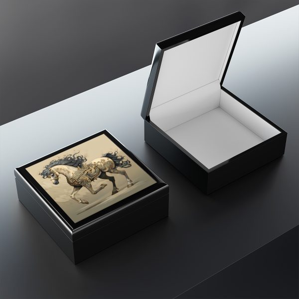 Japandi Stallion Memory Box